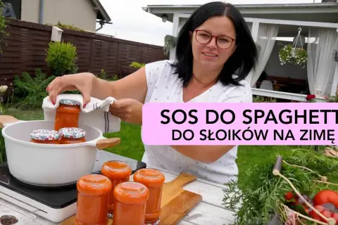 Sos do spaghetti na zimę: proste przepisy na długoterminowe przechowywanie