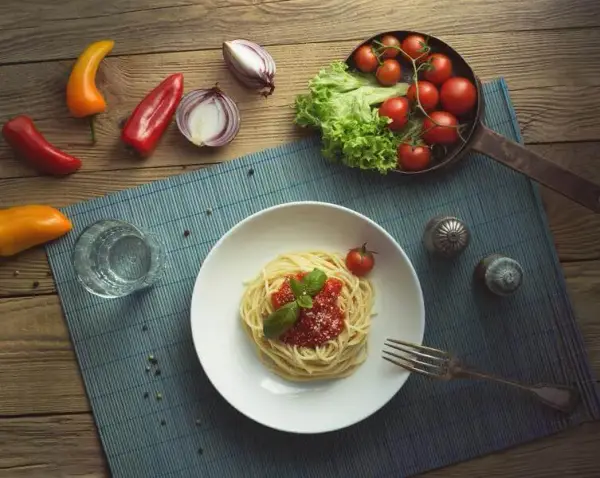 Najlepsze dodatki do spaghetti, które zmienią Twój obiad na lepsze